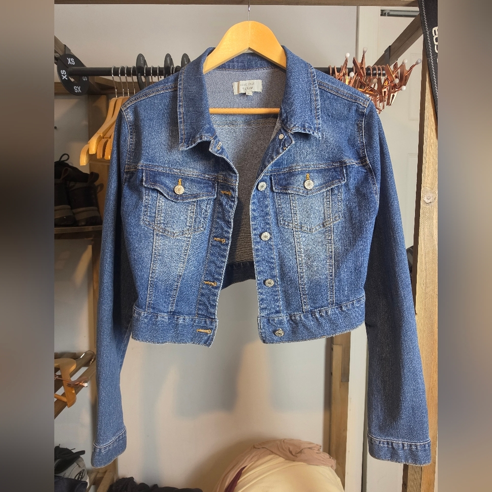 Love Tree Cropped Denim Jacket in Medium Blue